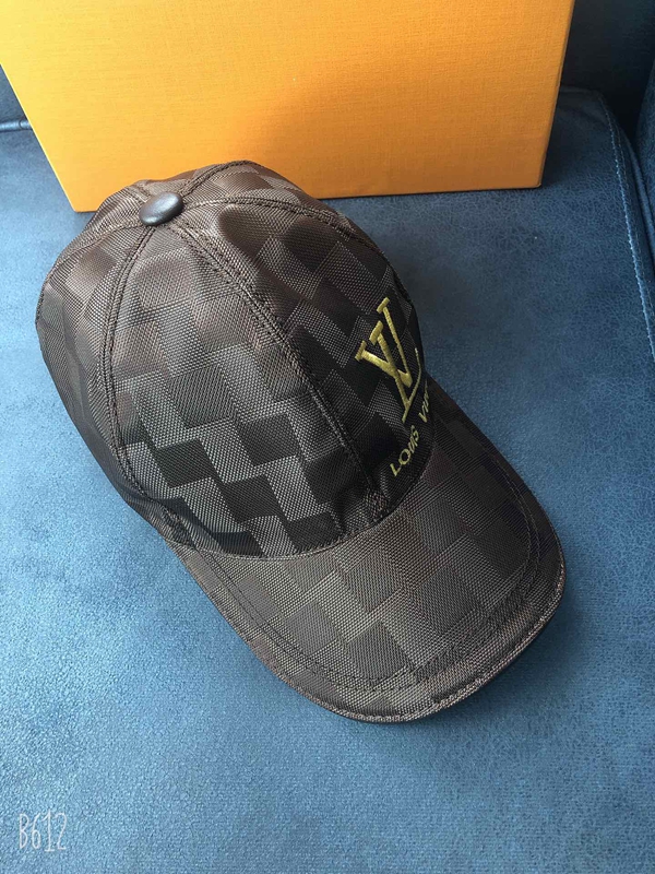 ブランド帽子側面デザイン